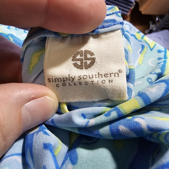 Simply Southern Hawaiian Hibiscus Polo Men's Sz Large Light Blue Lime Stretch - Picture 5 of 8